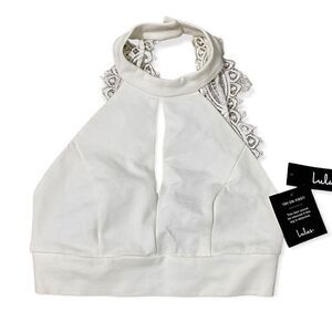 Lulu’s white/ivory crop top with lace back detail